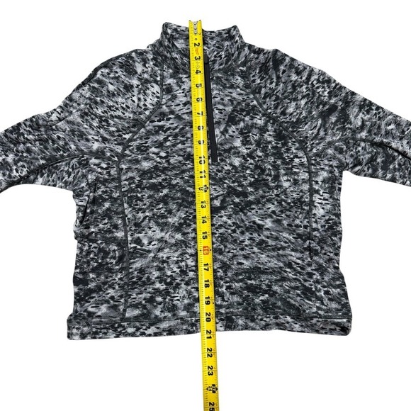 Lululemon Swiftly Tech 1/2 Zip Long Sleeve 2.0 Space Dye Black White Women's 12 - Picture 9 of 10